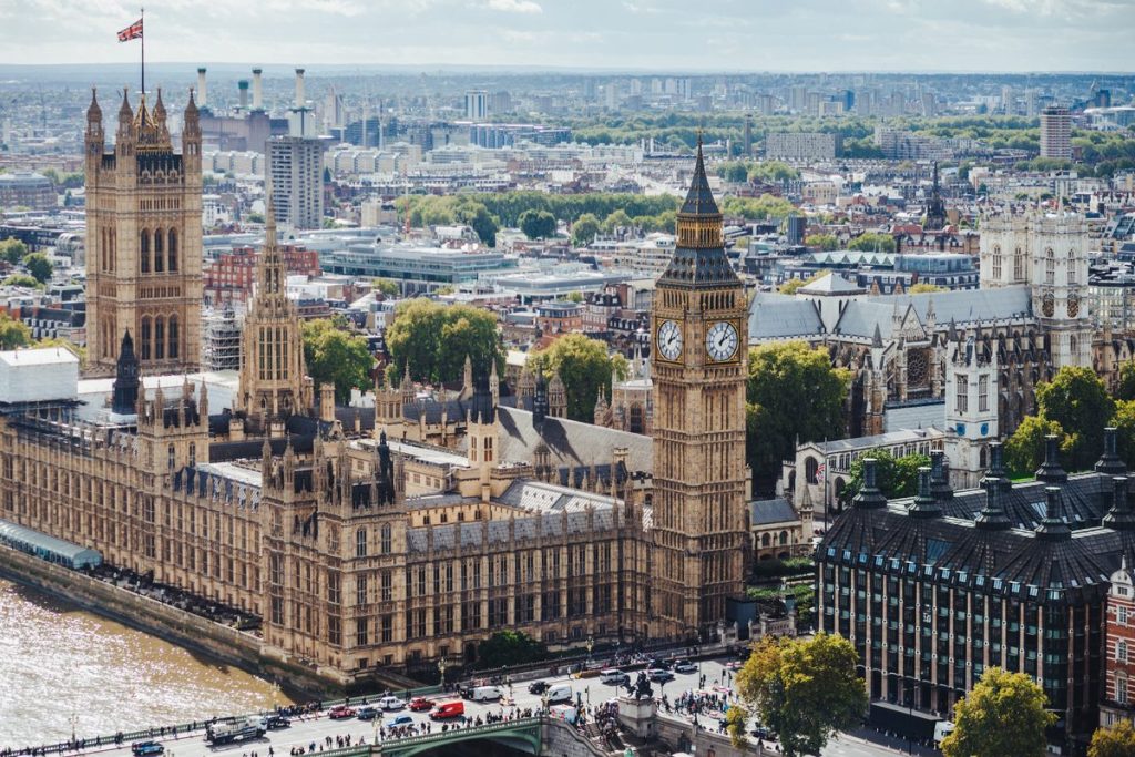 Londra Big Ben Westminster İngiltere dil okulu
