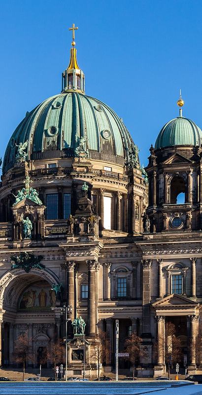 Berlin’de Berliner Dom ve Televizyon Kulesi – Almanya’da eğitim